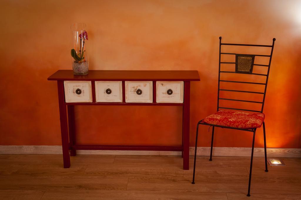 Les 4 Elements Bed & Breakfast Tourrettes-sur-Loup Ruang foto