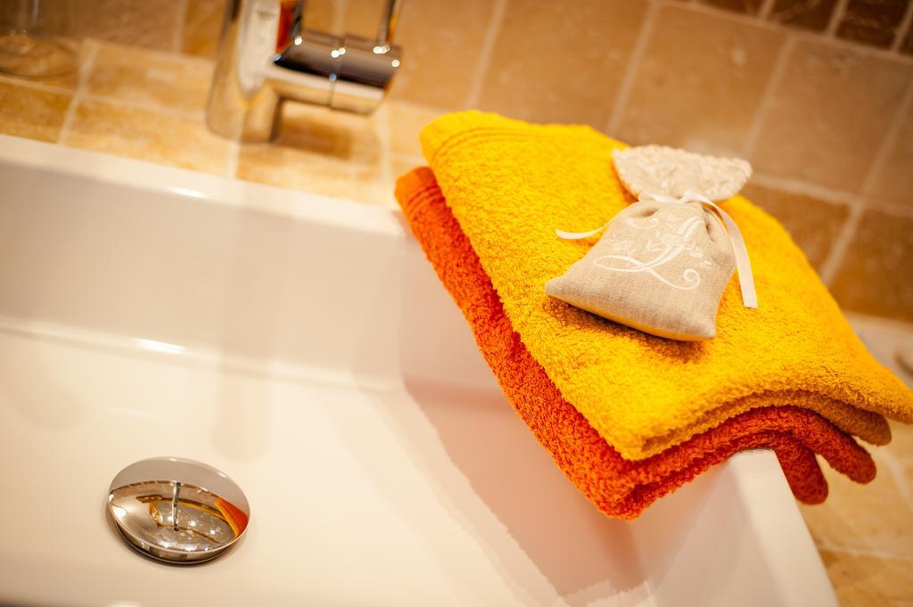 Les 4 Elements Bed & Breakfast Tourrettes-sur-Loup Ruang foto